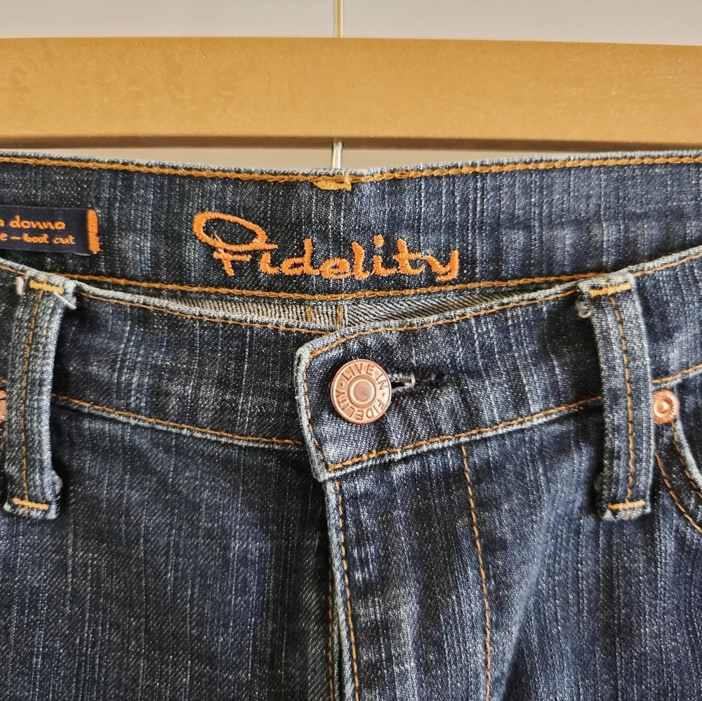 Fidelity Bella Donna Mid Rise Boot Cut Denim Jeans Women's Size 29/34